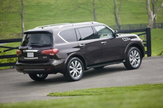 2013 Infiniti QX обойдется от 60,650 долларов 