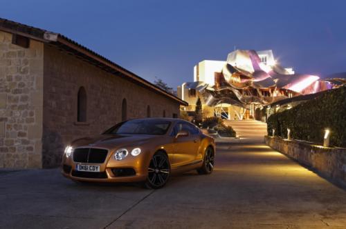 Опубликованы новые фотографии Bentley Continental GT и GTC V8 