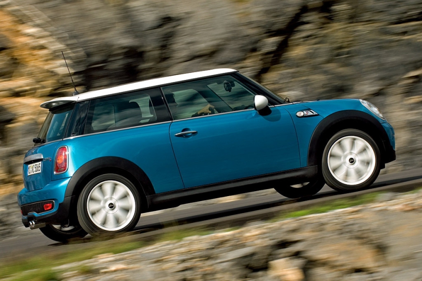 NHTSA расследует дело Mini Cooper S