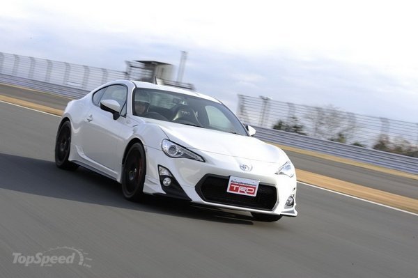 2012 Toyota GT86 от TRD