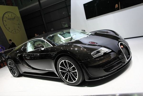 Bugatti выпускает Veyron Super Sport Edition Merveilleux