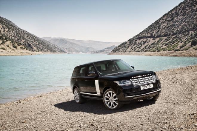 Land Rover готовит 16 новинок 