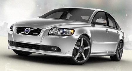 Volvo S40 и V50 покидают американские автосалоны