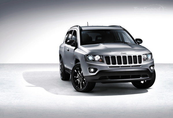 Jeep выпускает Compass Black Edition 