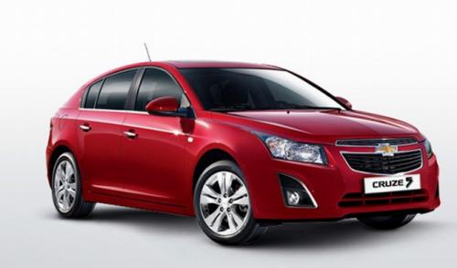 Обновленный седан и хечбек Chevrolet Cruze 