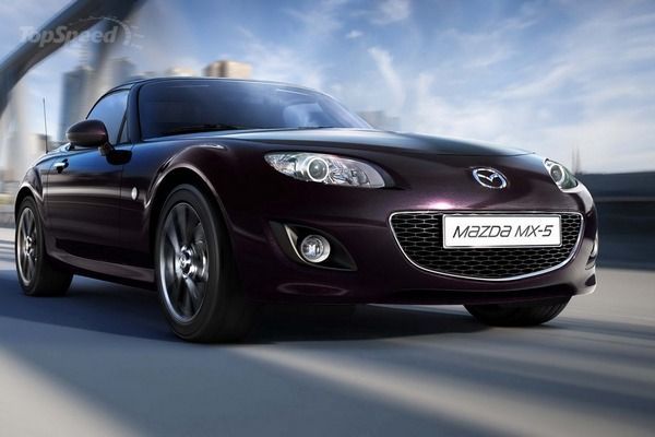 Mazda представит “весеннюю” Miata 