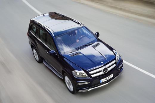 Нью-Йорк 2012: Mercedes-Benz GL 2013