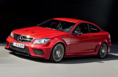 C63 AMG Black Series официально представлен