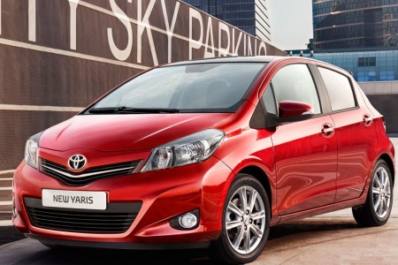 Toyota официально представила Yaris 2012 для Европы