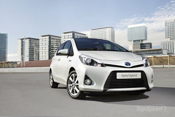 2012 Toyota Yaris Hybrid