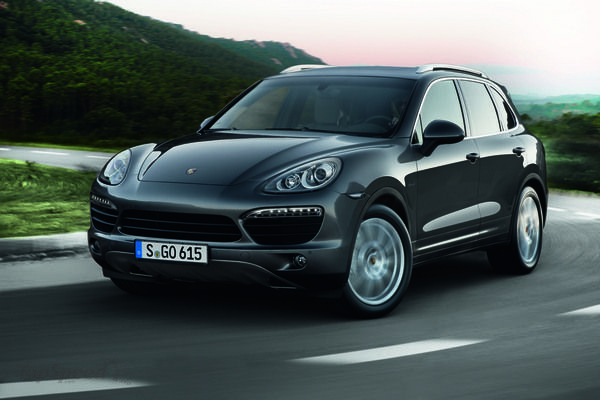 Porsche покажет в Париже Cayenne Diesel S 