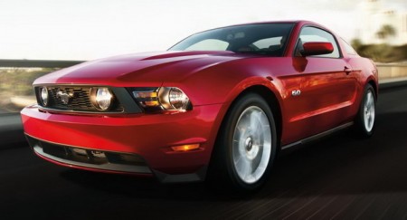 NHTSA расследует дело Ford Mustang 2011-2012