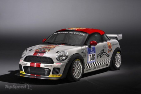 Mini JCW Coupe штурмует Нюрбургринг