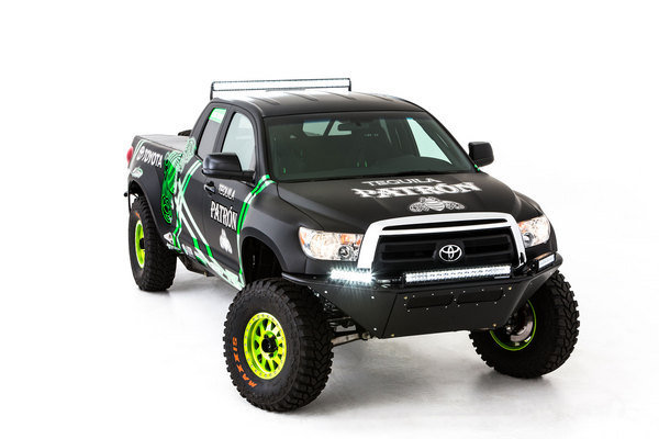 Toyota Tundra Pre-Runner от Alexis Dejoria 