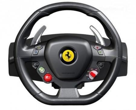 Thrustmaster представит новый руль Ferrari 458 Italia