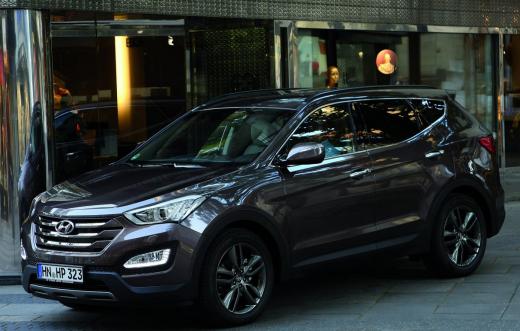 Представлена европейская версия 2013 Hyundai Santa Fe