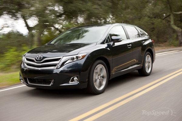 Toyota Venza модельного ряда 2013 года 