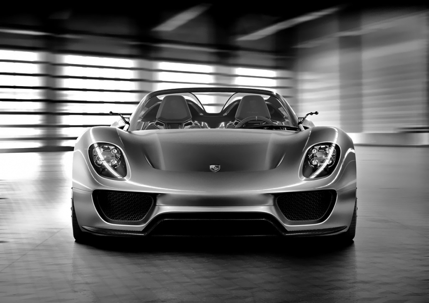 Porsche готовит для премьеры в Женеве концепт гибридного суперкара Porsche 918 Spyder