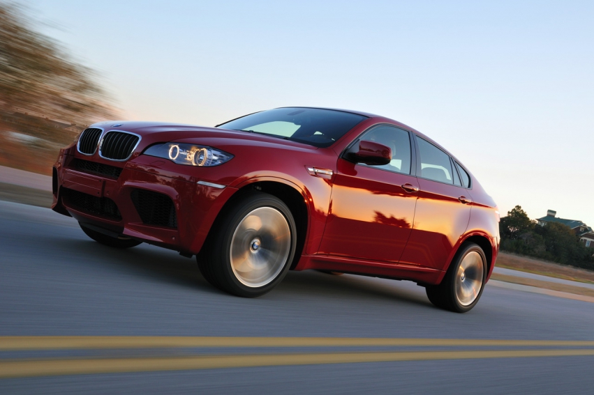 Авто обои BMW X6 M 