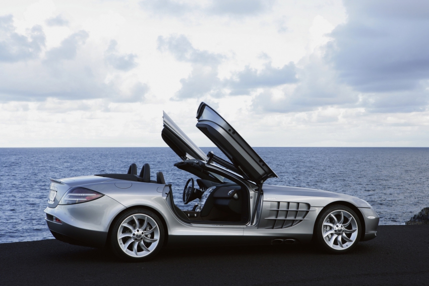 Авто обои Mercedes-Benz Mercedes SLR McLaren Roadster