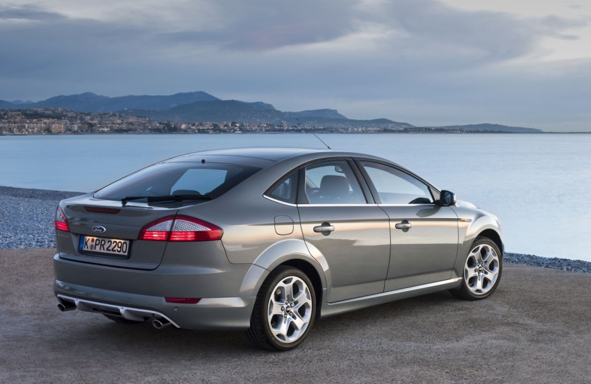 Авто обои Ford 2009 Ford Mondeo Titanium S