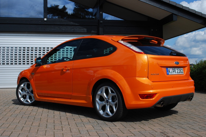 Авто обои Ford Ford Focus ST 2008