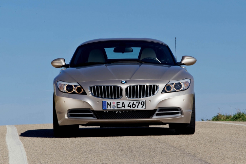 Авто обои BMW BMW Z4 2010