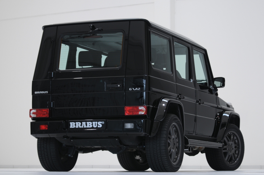 Авто обои Mercedes-Benz BRABUS G V12 S Biturbo