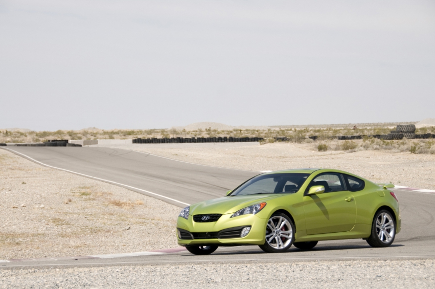 Авто обои Hyundai Genesis Coupe 2010