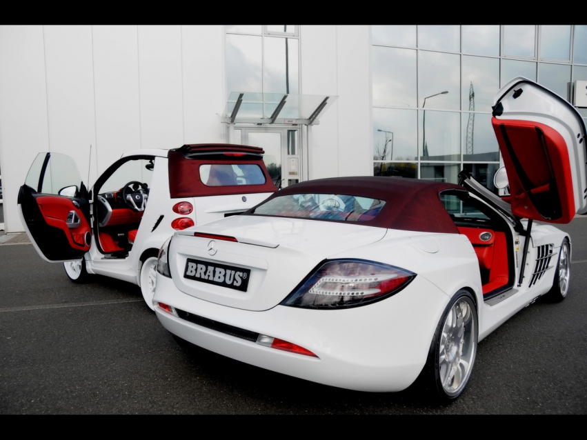 Авто обои Mercedes-Benz 2008 Brabus SLR McLaren Tender Package