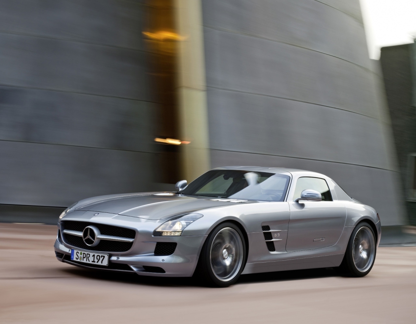 Авто обои Mercedes-Benz SLS AMG 2010