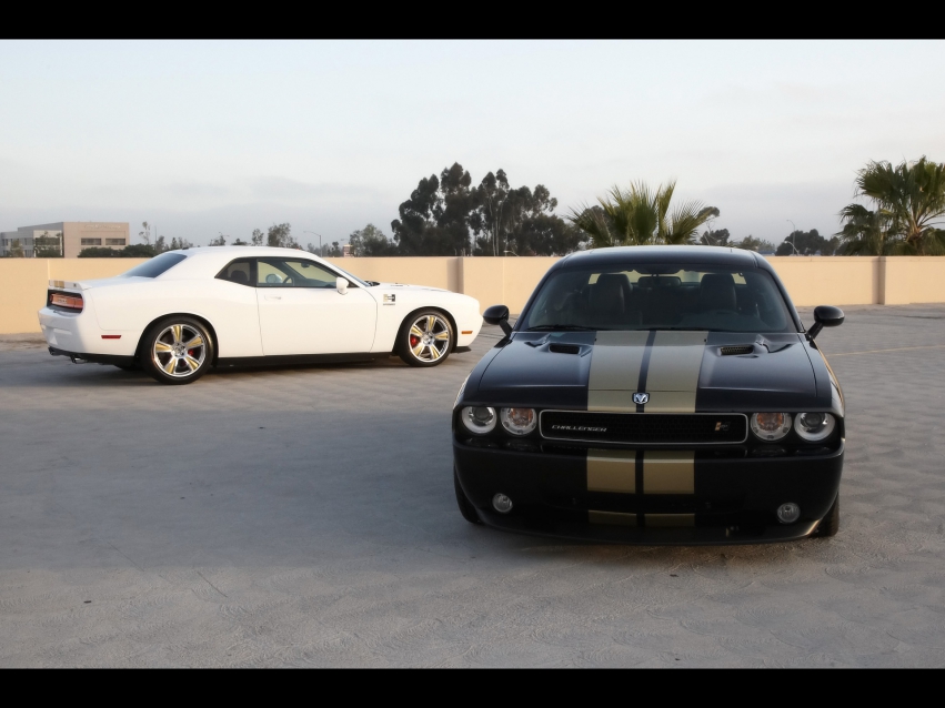 Авто обои Dodge Hurst Hemi Dodge Challenger 2009