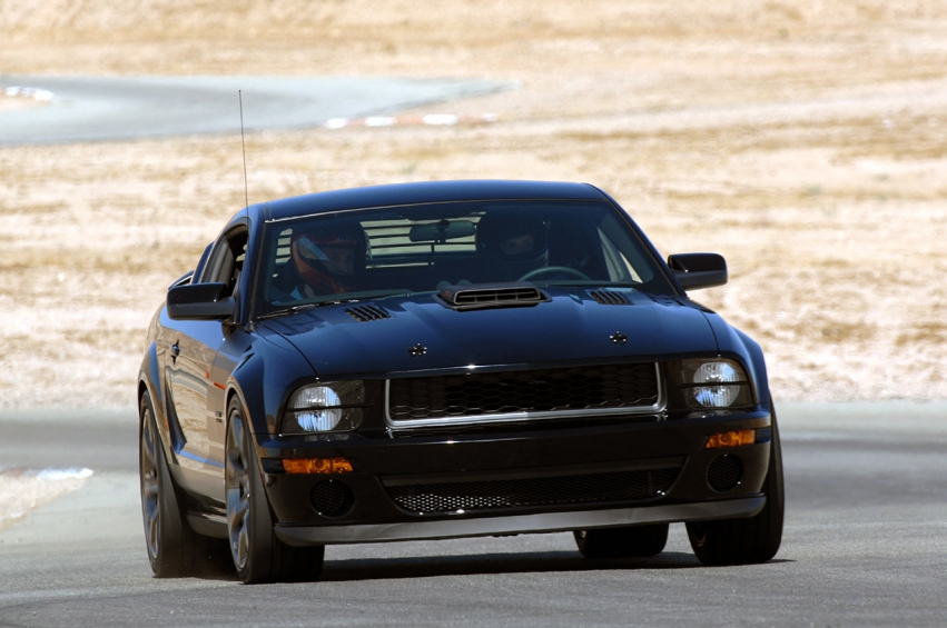 Авто обои Ford Saleen Dark Horse Mustang 2009