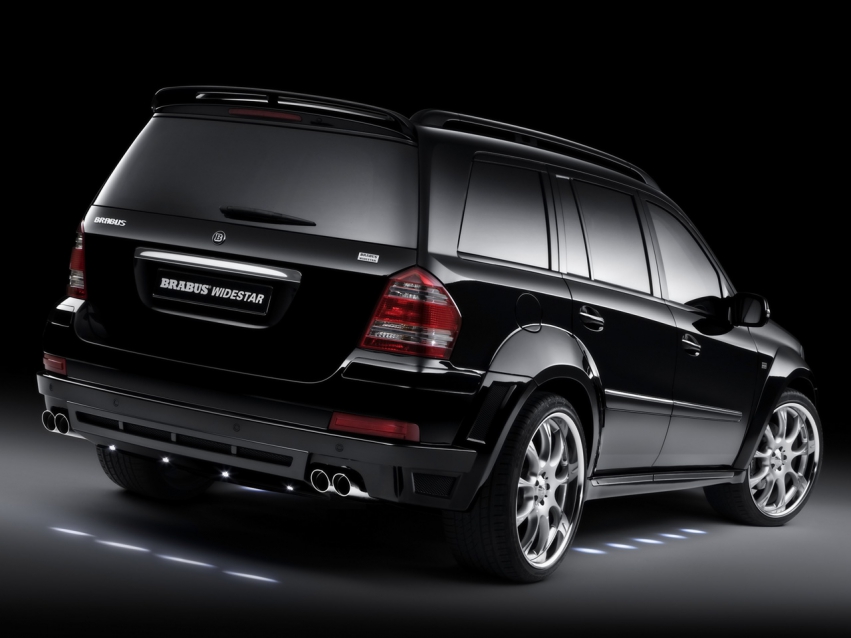 Авто обои Mercedes-Benz 2008 Brabus Widestar based on Mercedes GL-Class
