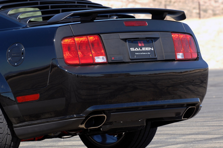 Авто обои Ford Saleen Dark Horse Mustang 2009