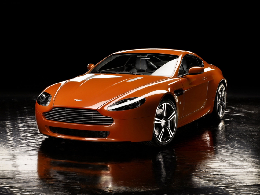 Авто обои Aston Martin Aston Martin V8 Vantage N400 (2008)