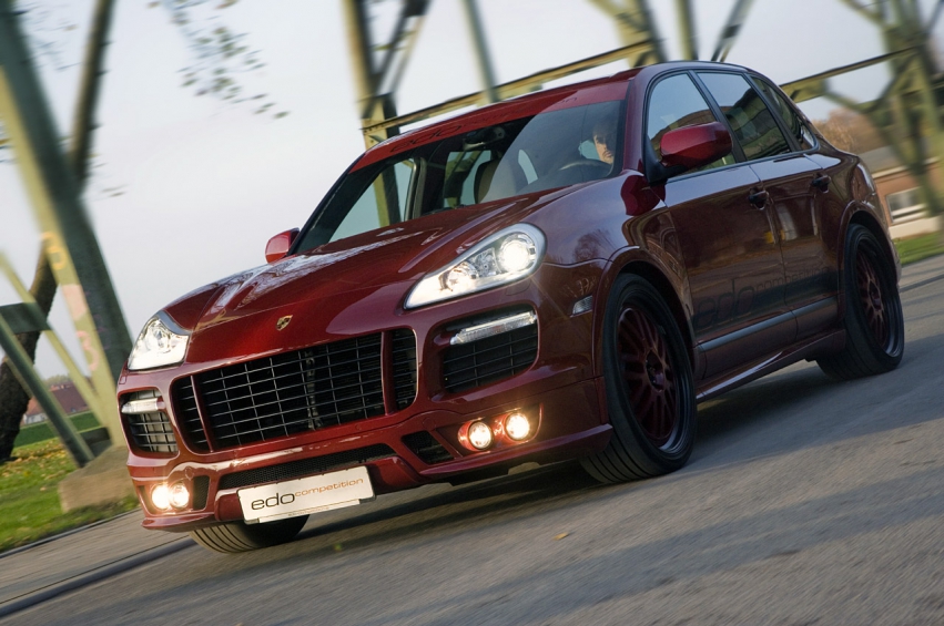 Авто обои Porsche Edo Competition Porsche Cayenne GTS