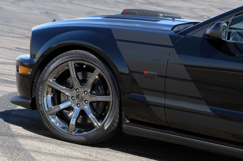 Авто обои Ford Saleen Dark Horse Mustang 2009