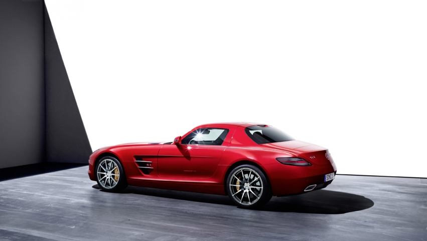 Авто обои Mercedes-Benz SLS AMG 2010