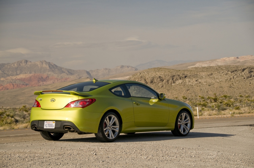 Авто обои Hyundai Genesis Coupe 2010