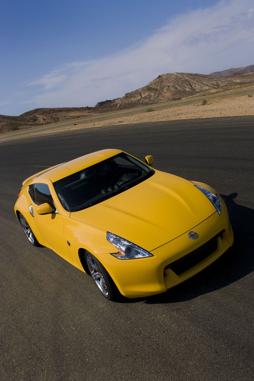 Авто обои Nissan Nissan 370Z 2010