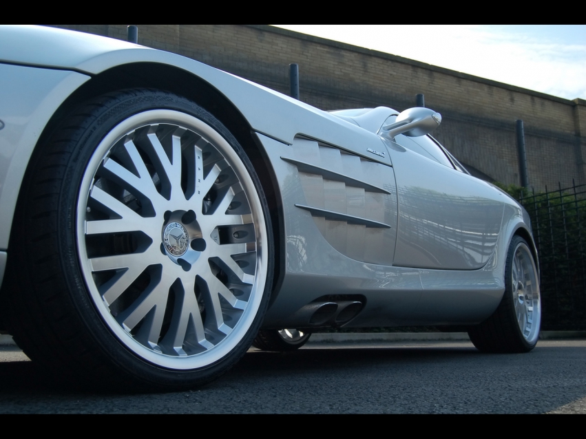 Авто обои Mercedes-Benz 2008 Project Kahn Mercedes-Benz SLR
