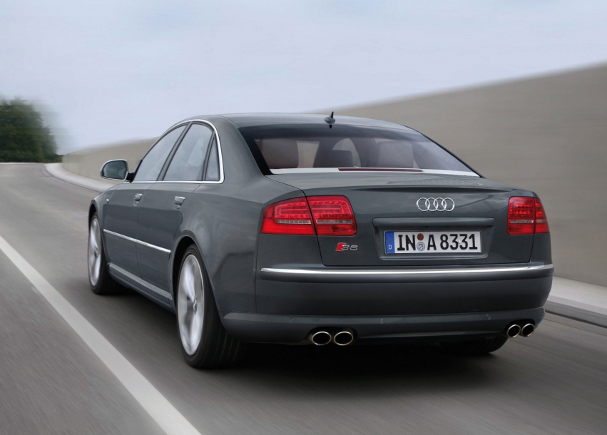 Авто обои Audi Audi S8 (2008)