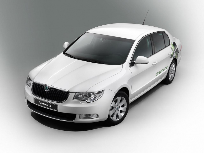 Авто обои Skoda Skoda Superb GreenLine 2008