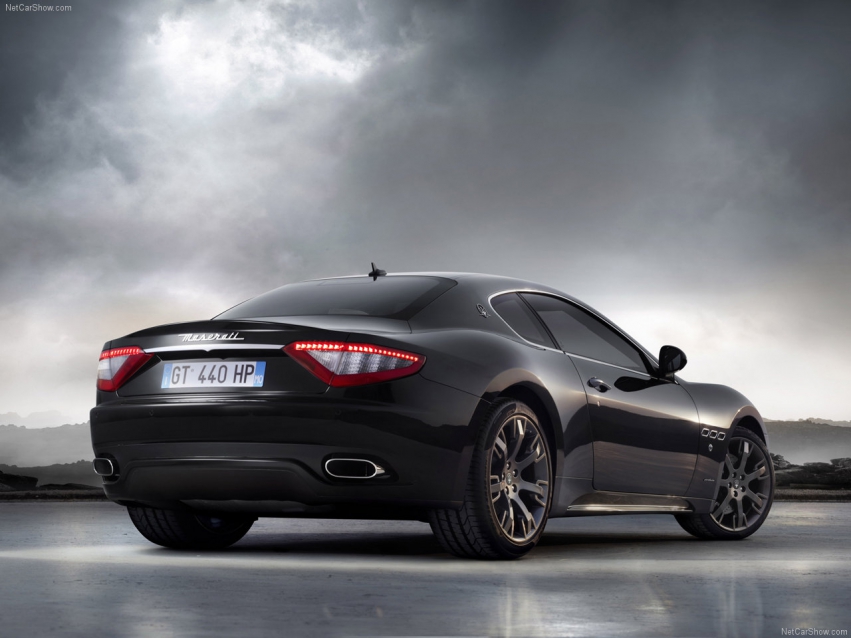 Авто обои Maserati Maserati GranTurismo S (2009)