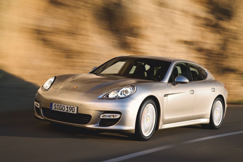 Авто обои Porsche Porsche Panamera 2010