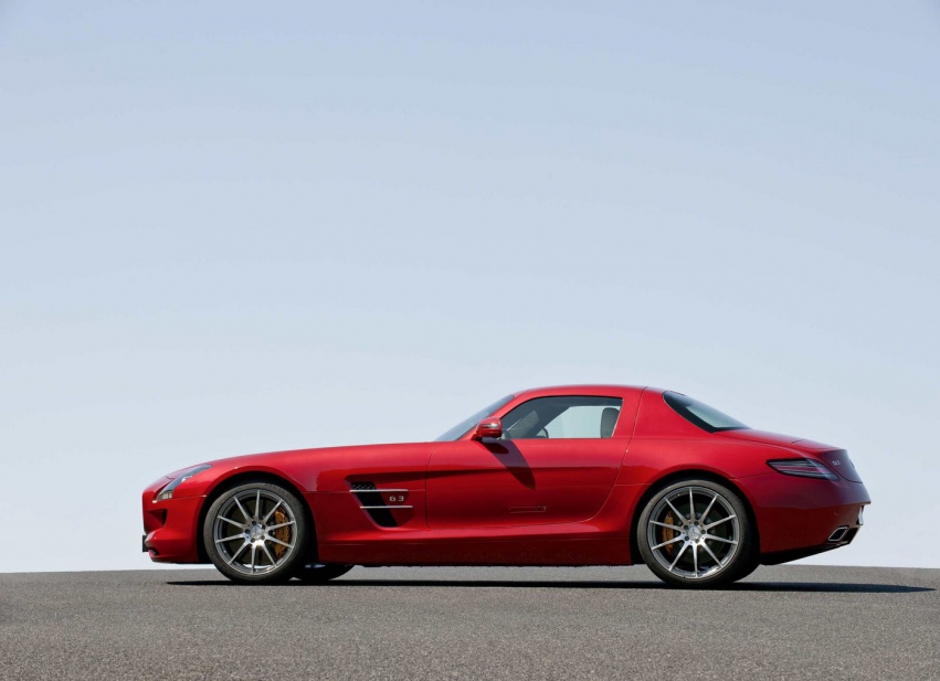 Авто обои Mercedes-Benz SLS AMG 2010