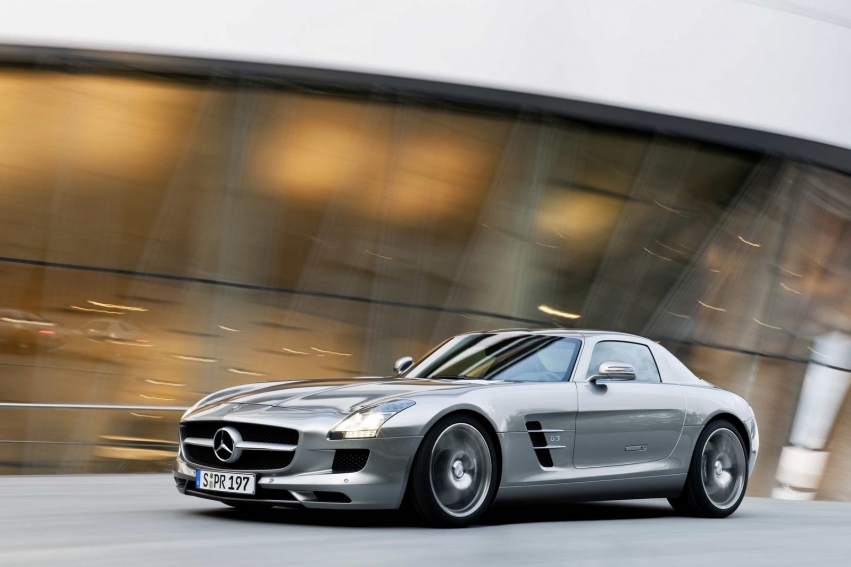 Авто обои Mercedes-Benz SLS AMG 2010