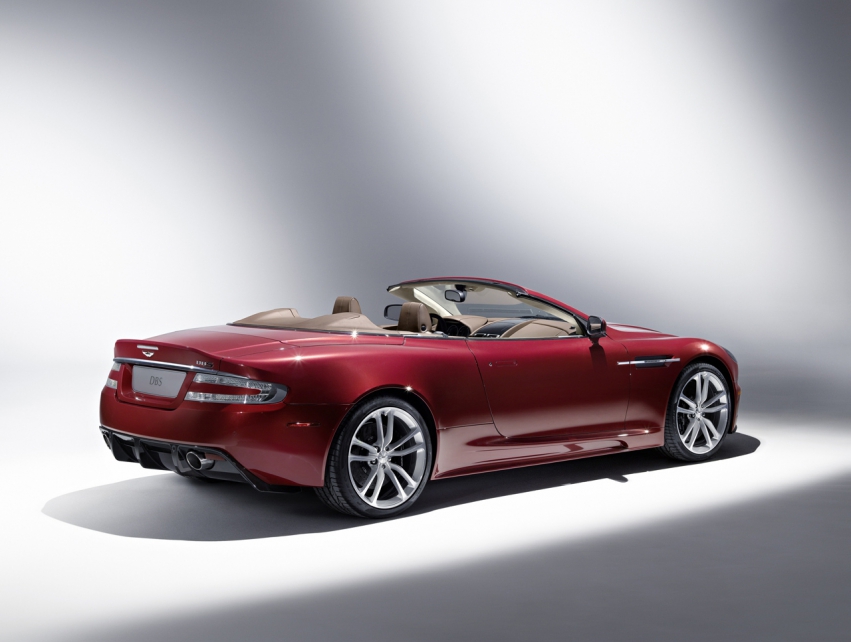 Авто обои Aston Martin DBS Volante 