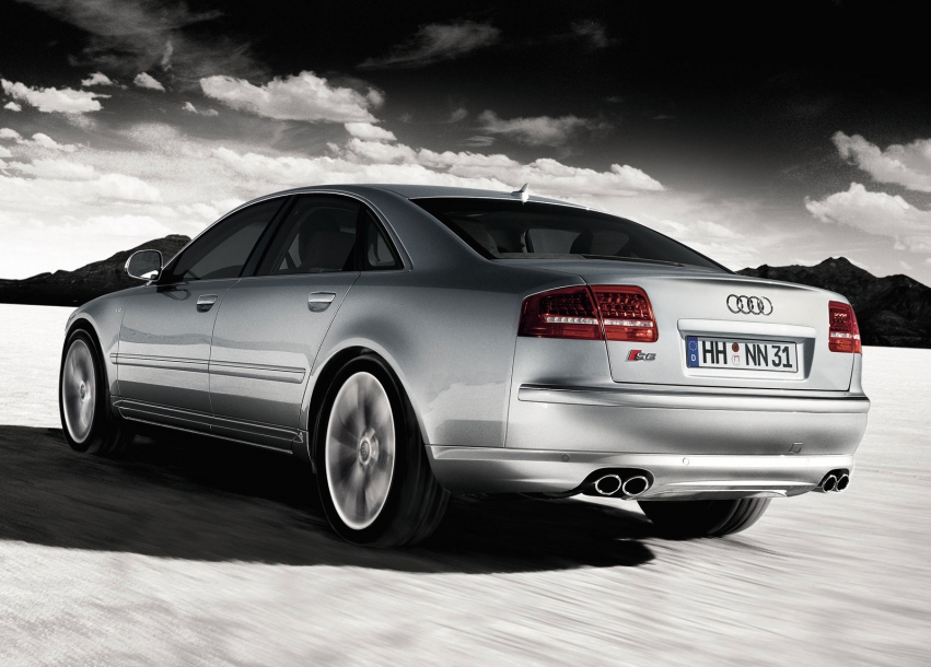 Авто обои Audi Audi S8 (2008)